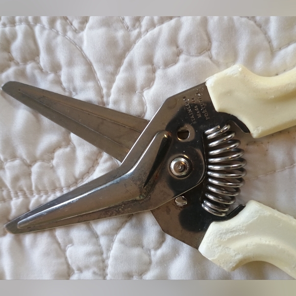 Vintage Pampered Chef Kitchen Stainless Steel Scissors/Snips #1075 - Picture 4 of 4